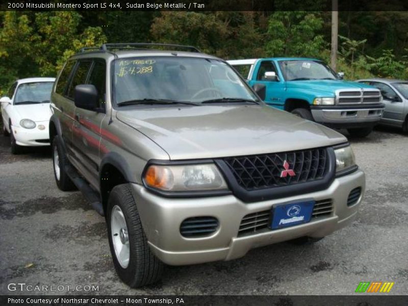 Sudan Beige Metallic / Tan 2000 Mitsubishi Montero Sport LS 4x4