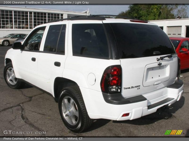 Summit White / Light Gray 2006 Chevrolet TrailBlazer LS 4x4