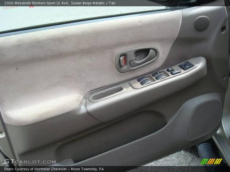 Sudan Beige Metallic / Tan 2000 Mitsubishi Montero Sport LS 4x4