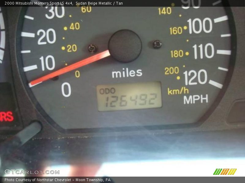 Sudan Beige Metallic / Tan 2000 Mitsubishi Montero Sport LS 4x4