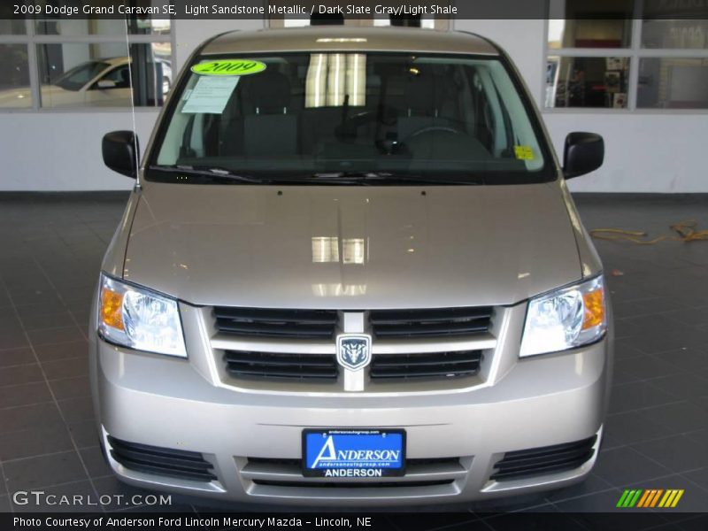 Light Sandstone Metallic / Dark Slate Gray/Light Shale 2009 Dodge Grand Caravan SE