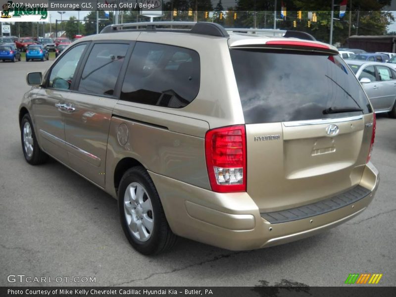Sonora Gold / Beige 2007 Hyundai Entourage GLS