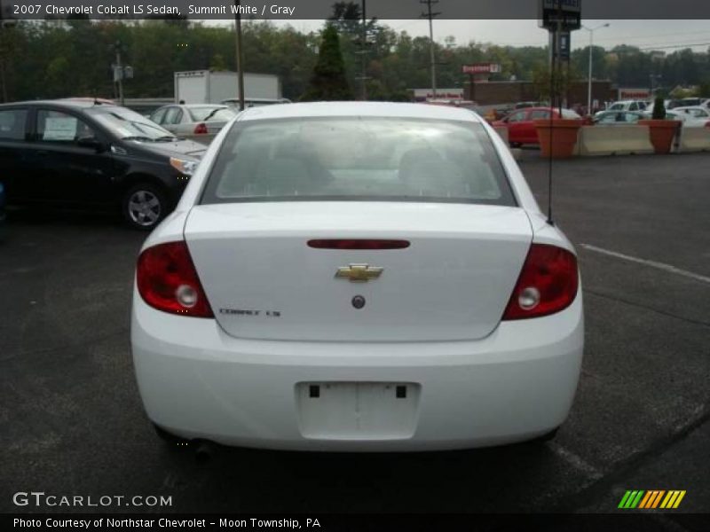 Summit White / Gray 2007 Chevrolet Cobalt LS Sedan