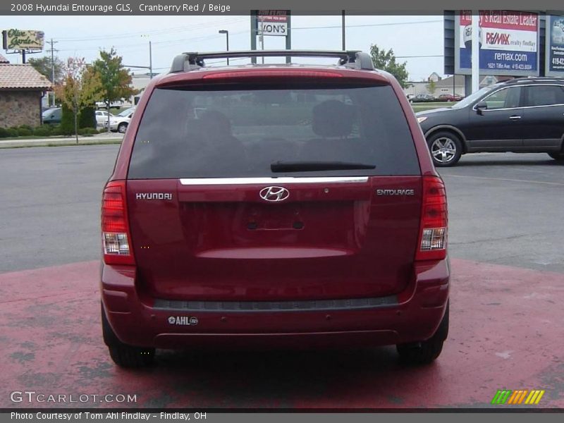 Cranberry Red / Beige 2008 Hyundai Entourage GLS