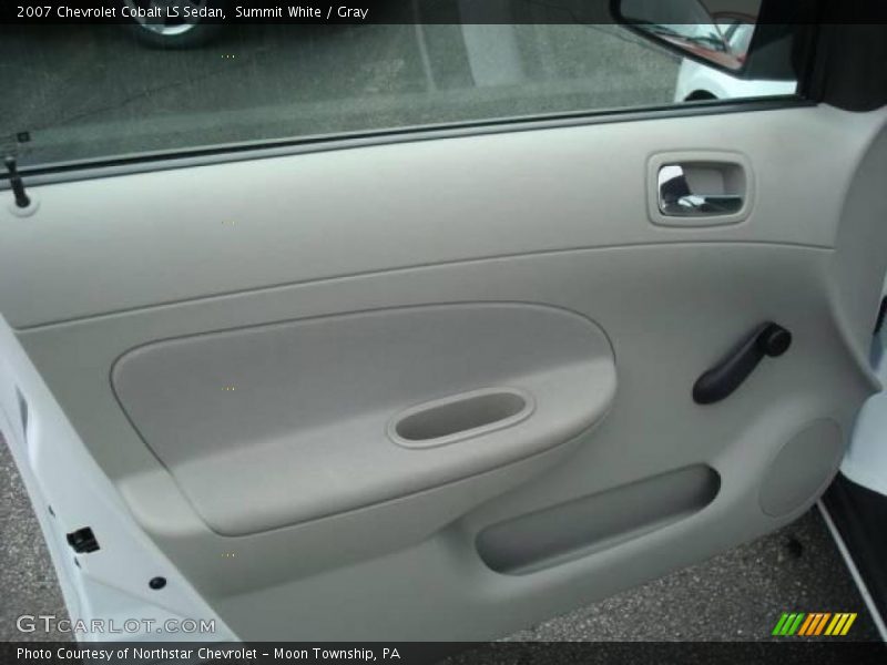 Summit White / Gray 2007 Chevrolet Cobalt LS Sedan