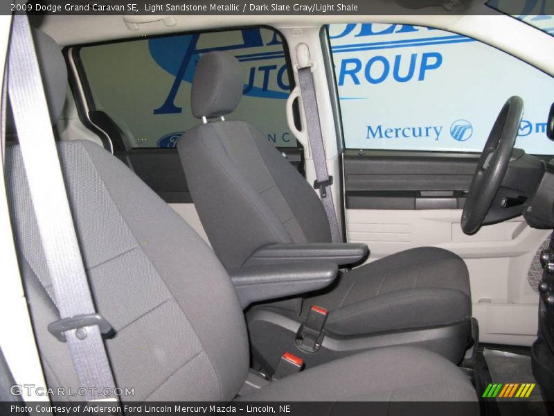 Light Sandstone Metallic / Dark Slate Gray/Light Shale 2009 Dodge Grand Caravan SE