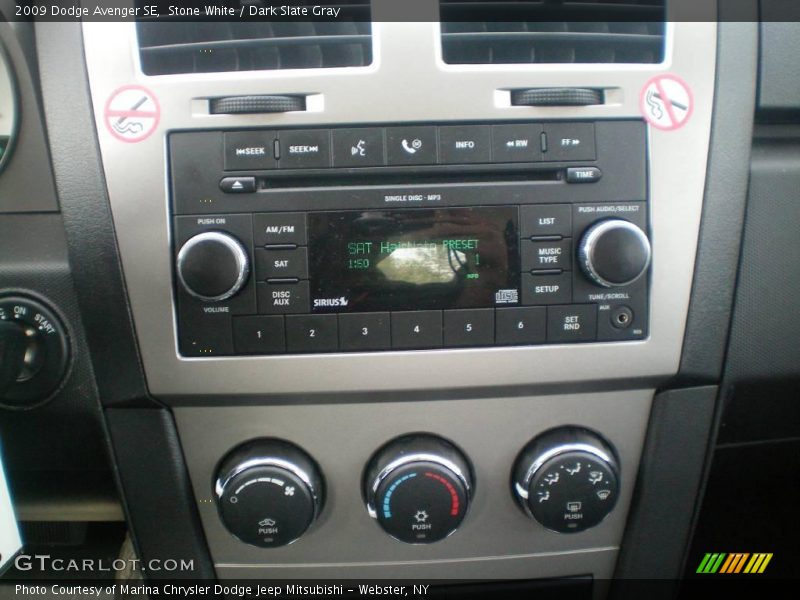 Stone White / Dark Slate Gray 2009 Dodge Avenger SE