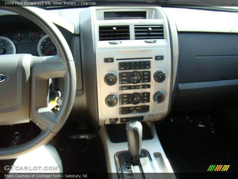 Silver Metallic / Charcoal 2008 Ford Escape XLT V6