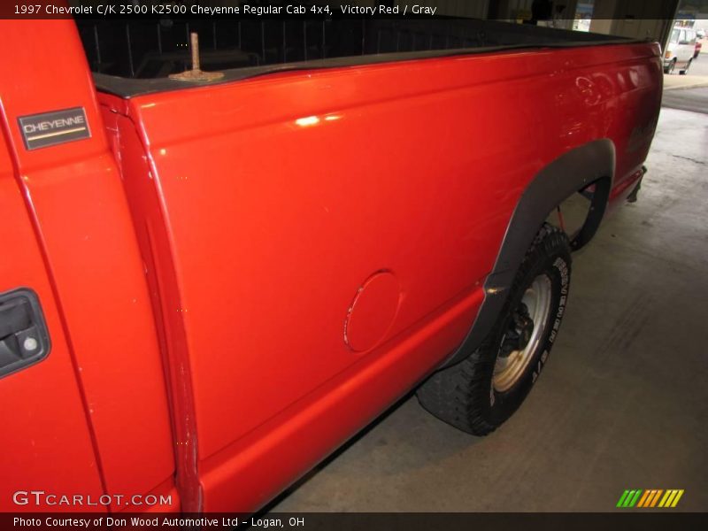 Victory Red / Gray 1997 Chevrolet C/K 2500 K2500 Cheyenne Regular Cab 4x4
