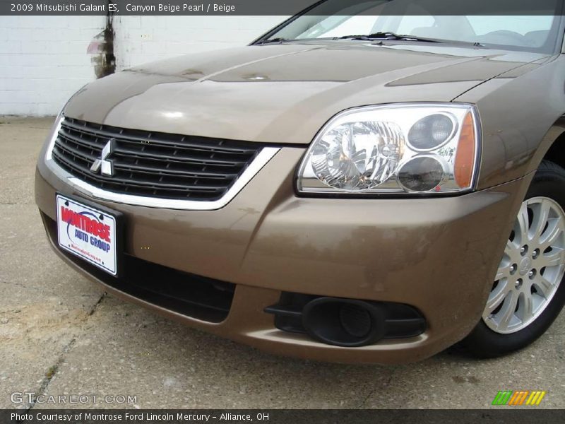 Canyon Beige Pearl / Beige 2009 Mitsubishi Galant ES