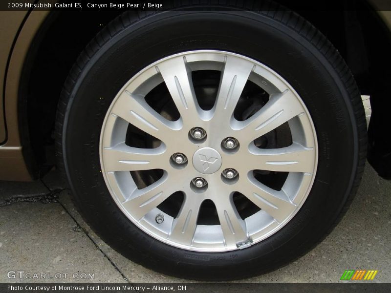 Canyon Beige Pearl / Beige 2009 Mitsubishi Galant ES