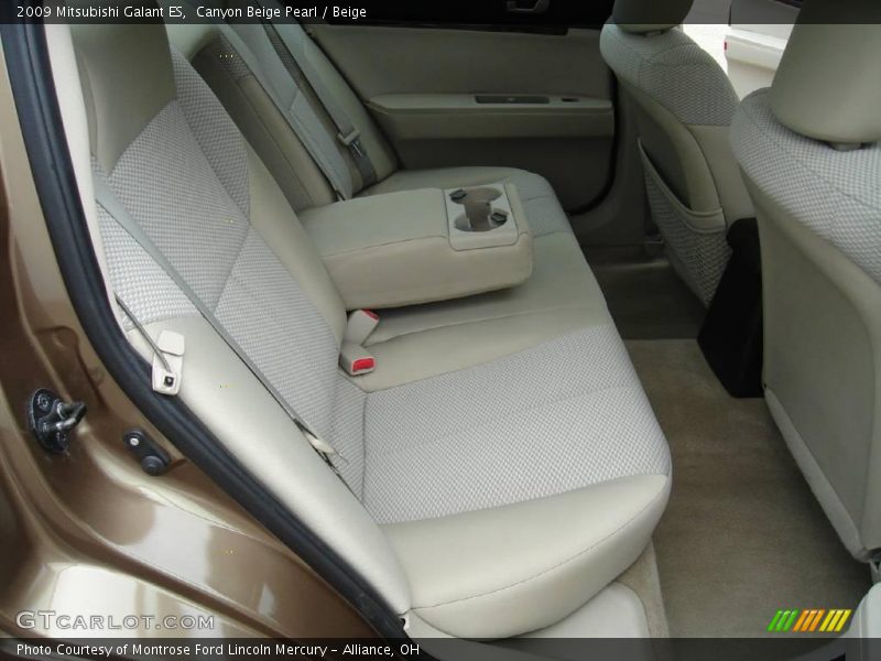 Canyon Beige Pearl / Beige 2009 Mitsubishi Galant ES