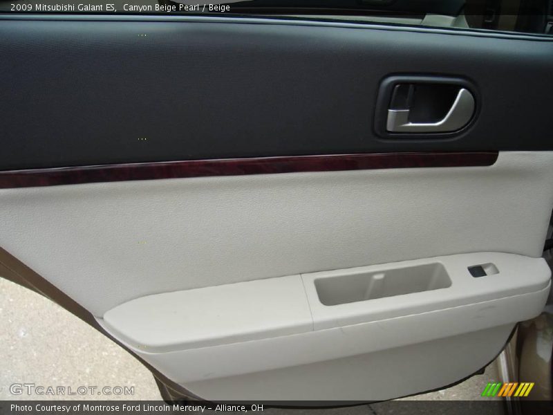 Canyon Beige Pearl / Beige 2009 Mitsubishi Galant ES
