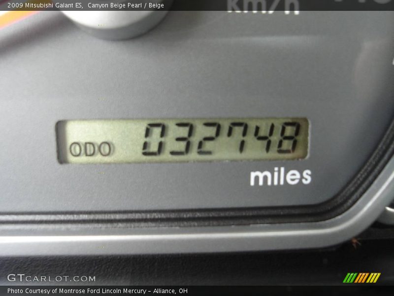 Canyon Beige Pearl / Beige 2009 Mitsubishi Galant ES