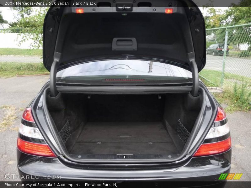 Black / Black 2007 Mercedes-Benz S 550 Sedan