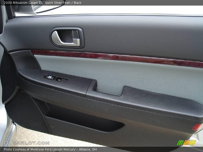 Quick Silver Pearl / Black 2009 Mitsubishi Galant ES