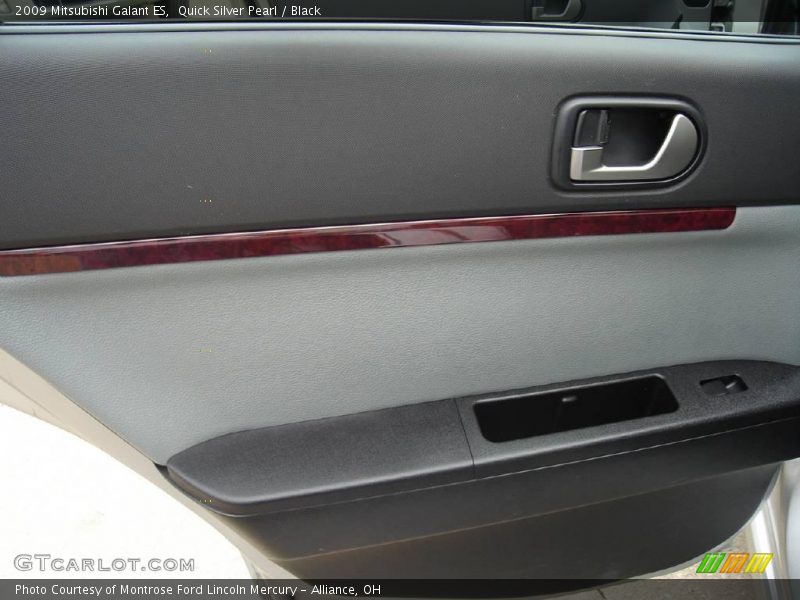 Quick Silver Pearl / Black 2009 Mitsubishi Galant ES