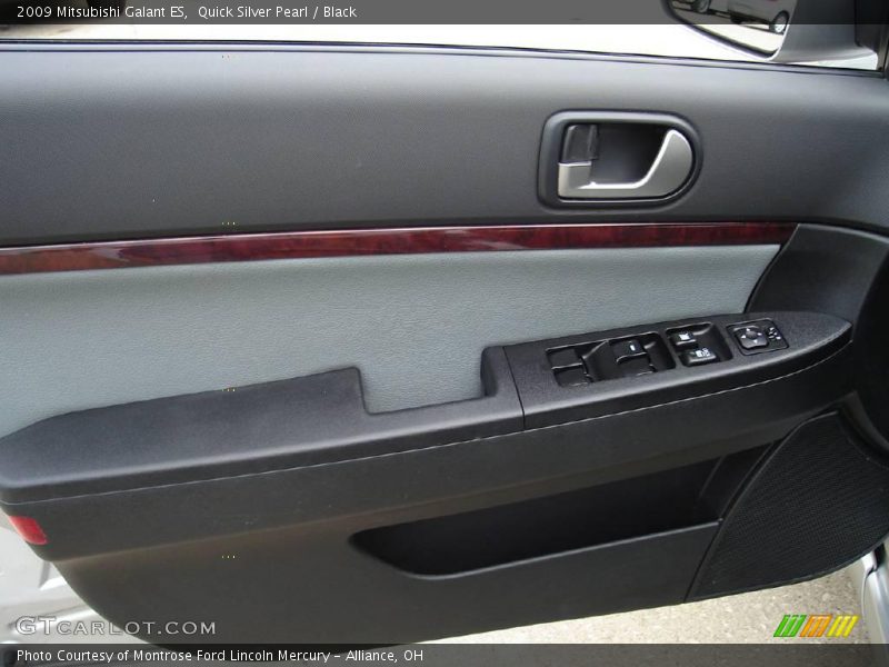 Quick Silver Pearl / Black 2009 Mitsubishi Galant ES