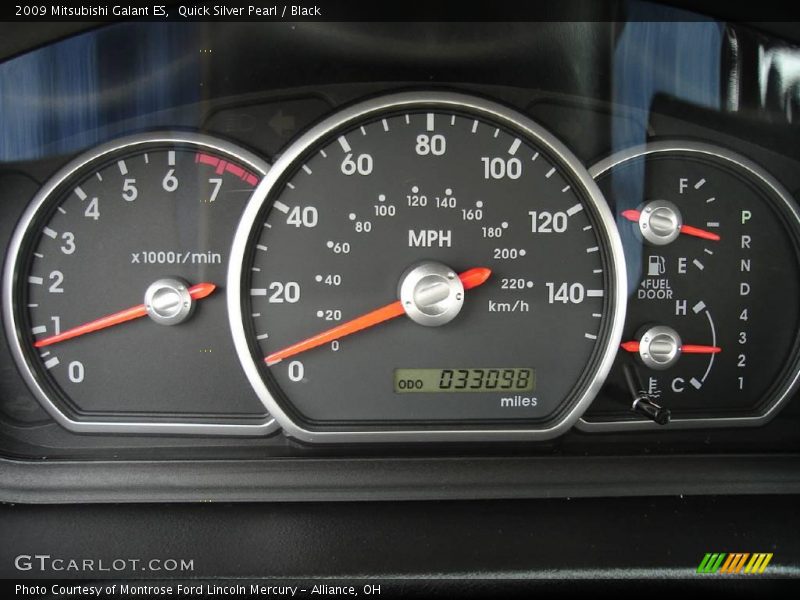 Quick Silver Pearl / Black 2009 Mitsubishi Galant ES