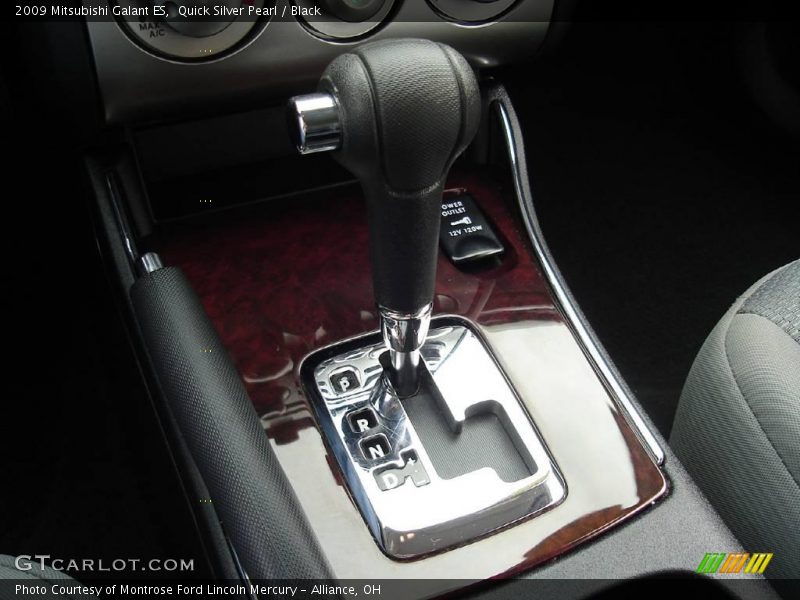 Quick Silver Pearl / Black 2009 Mitsubishi Galant ES