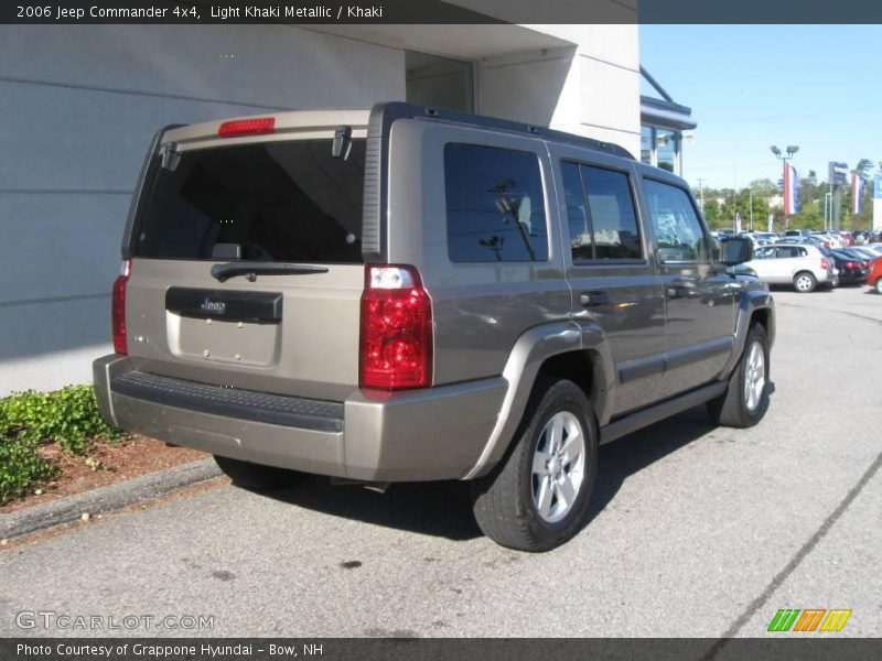 Light Khaki Metallic / Khaki 2006 Jeep Commander 4x4