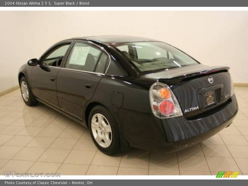 Super Black / Blond 2004 Nissan Altima 2.5 S