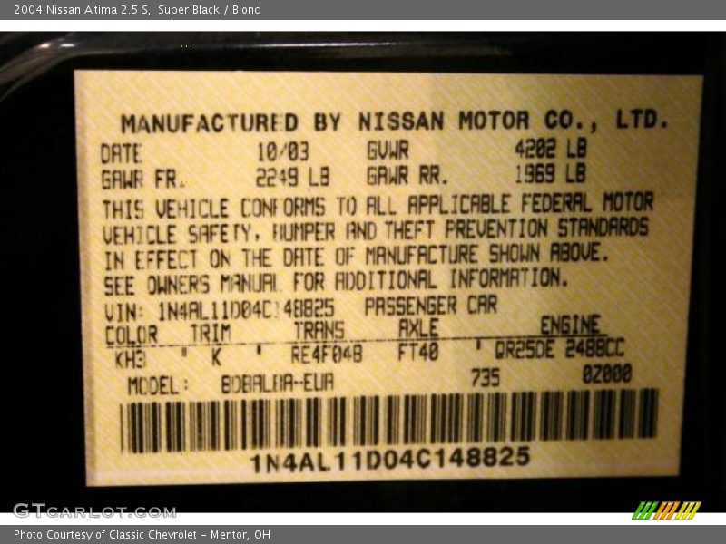 Super Black / Blond 2004 Nissan Altima 2.5 S