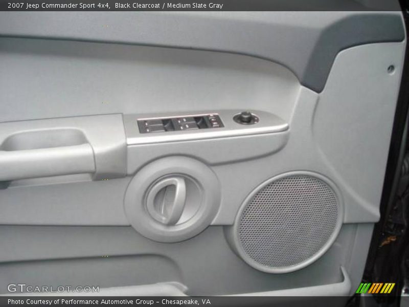 Black Clearcoat / Medium Slate Gray 2007 Jeep Commander Sport 4x4