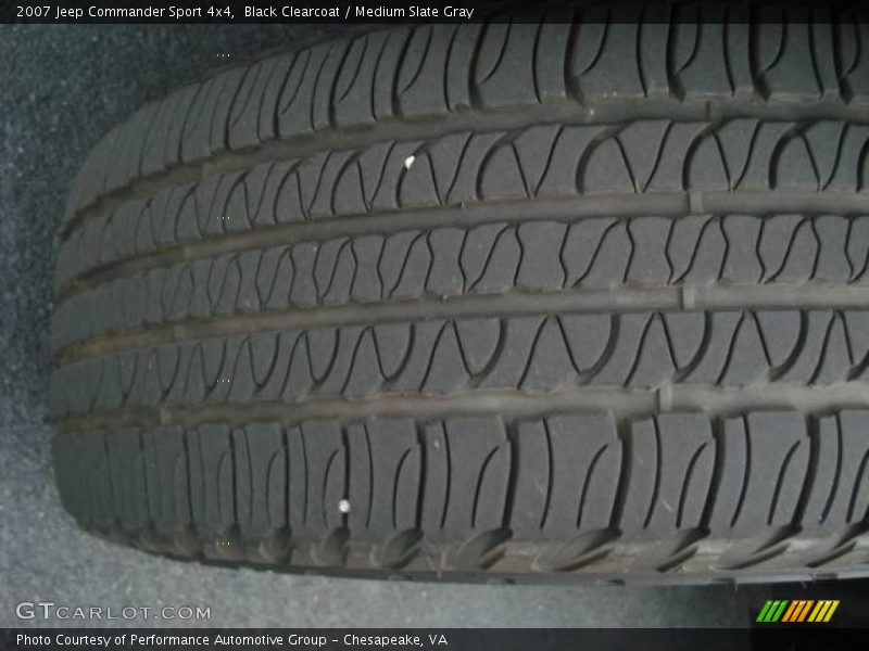 Black Clearcoat / Medium Slate Gray 2007 Jeep Commander Sport 4x4