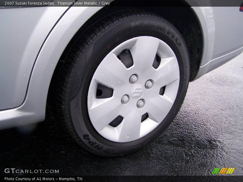 Titanium Silver Metallic / Grey 2007 Suzuki Forenza Sedan