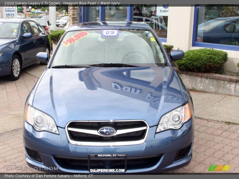 Newport Blue Pearl / Warm Ivory 2009 Subaru Legacy 2.5i Sedan