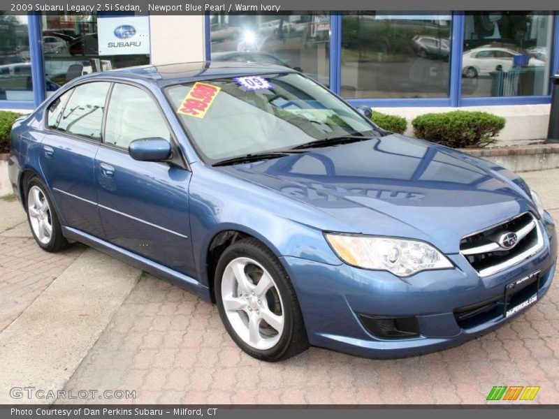 Newport Blue Pearl / Warm Ivory 2009 Subaru Legacy 2.5i Sedan