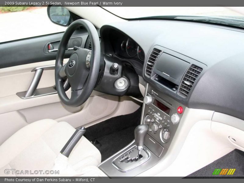 Newport Blue Pearl / Warm Ivory 2009 Subaru Legacy 2.5i Sedan
