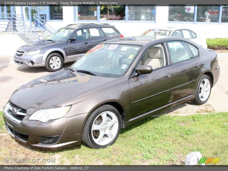 Deep Bronze Metallic / Warm Ivory 2009 Subaru Legacy 2.5i Sedan