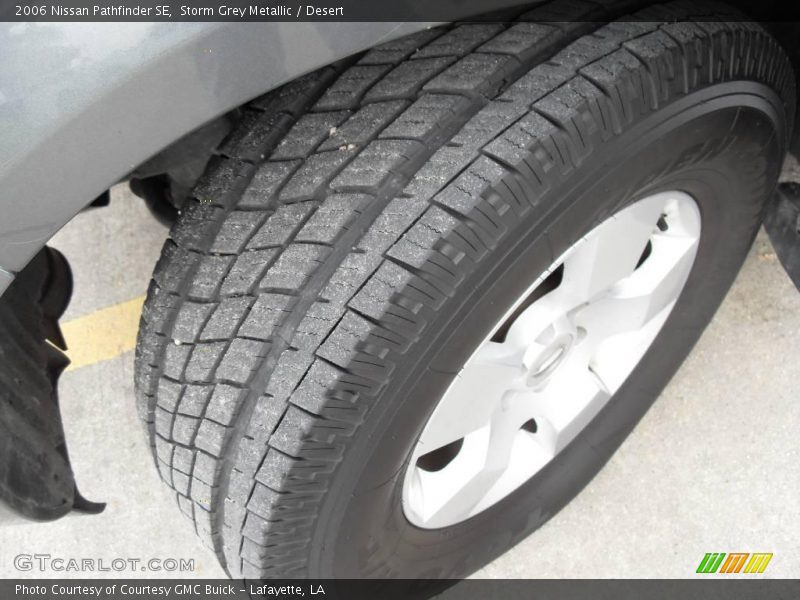 Storm Grey Metallic / Desert 2006 Nissan Pathfinder SE