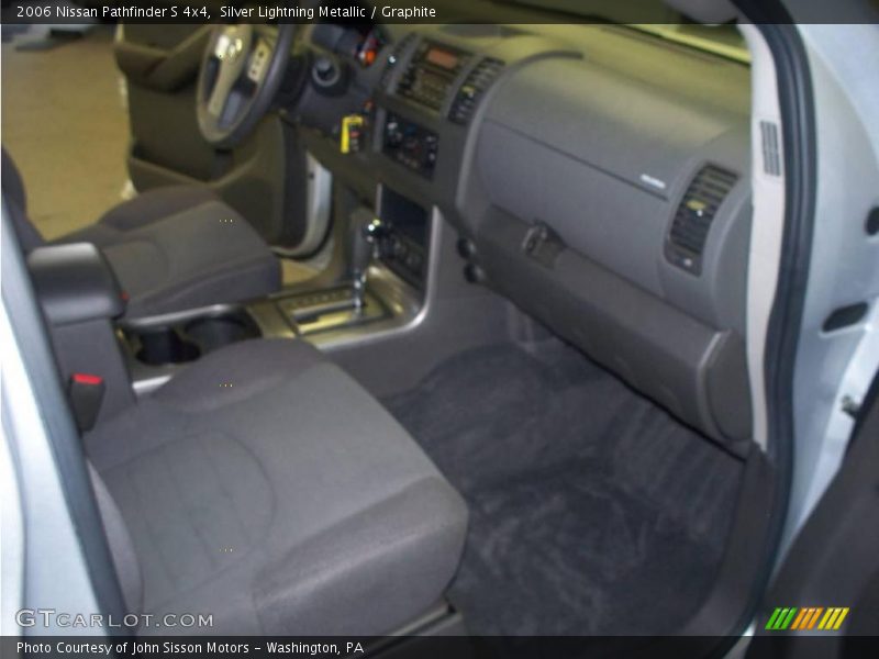 Silver Lightning Metallic / Graphite 2006 Nissan Pathfinder S 4x4