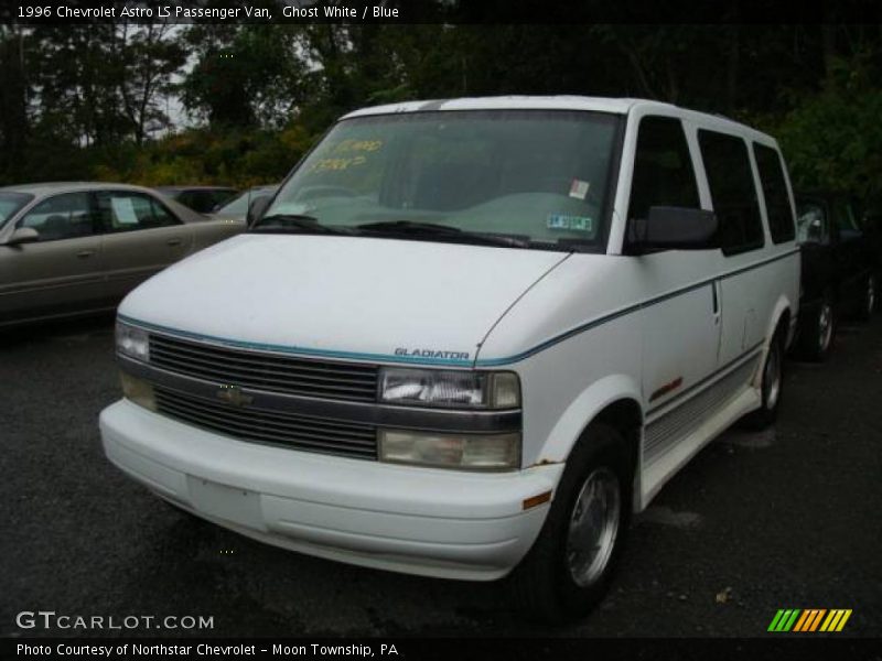 Ghost White / Blue 1996 Chevrolet Astro LS Passenger Van