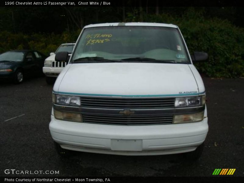 Ghost White / Blue 1996 Chevrolet Astro LS Passenger Van