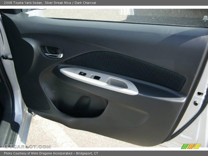 Silver Streak Mica / Dark Charcoal 2008 Toyota Yaris Sedan
