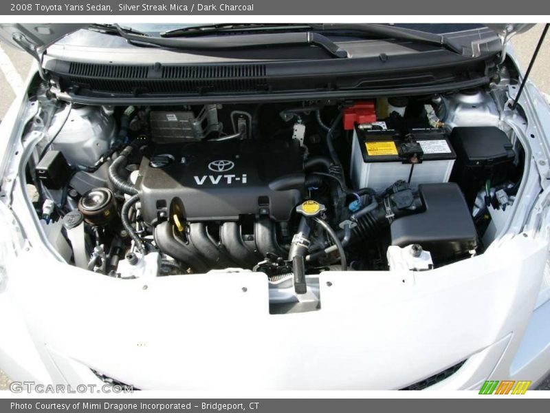 Silver Streak Mica / Dark Charcoal 2008 Toyota Yaris Sedan