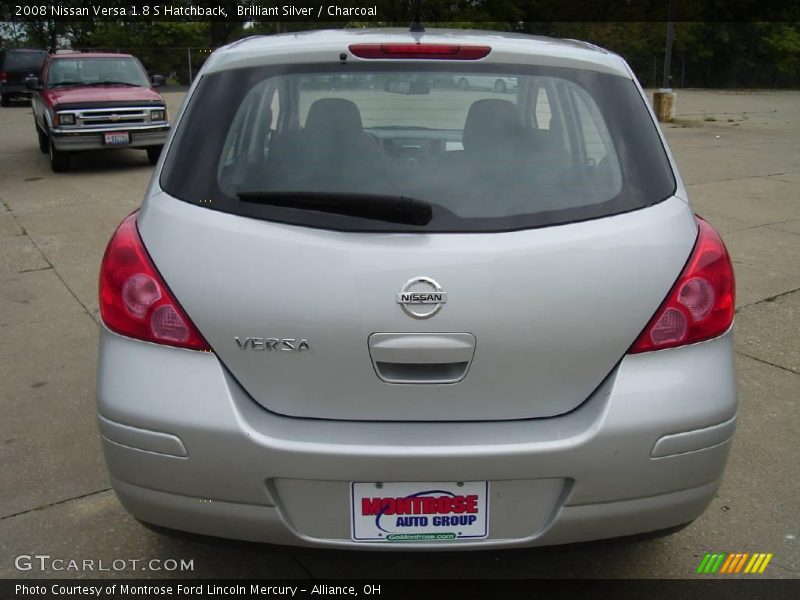 Brilliant Silver / Charcoal 2008 Nissan Versa 1.8 S Hatchback