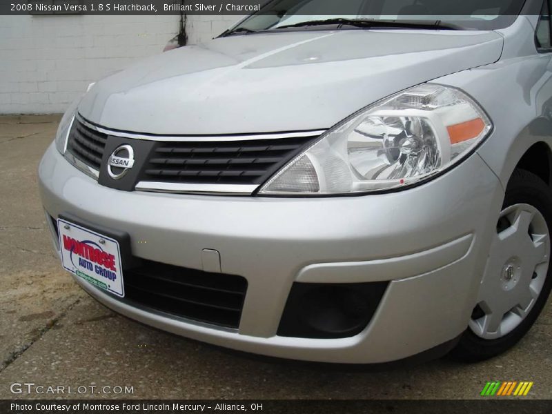 Brilliant Silver / Charcoal 2008 Nissan Versa 1.8 S Hatchback