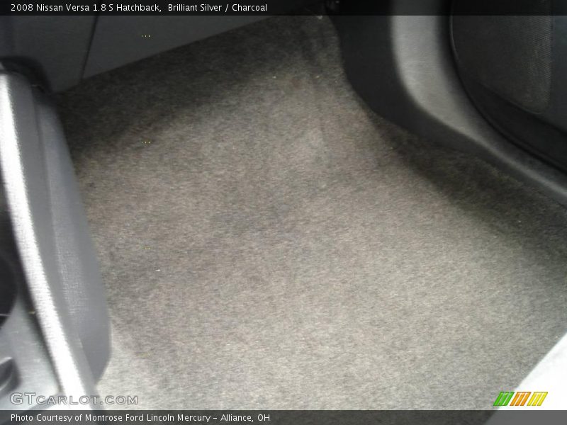 Brilliant Silver / Charcoal 2008 Nissan Versa 1.8 S Hatchback