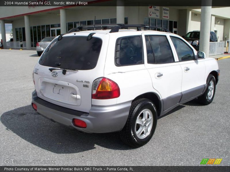 Nordic White / Beige 2004 Hyundai Santa Fe GLS
