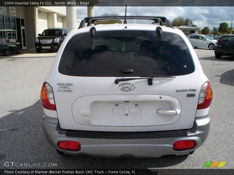 Nordic White / Beige 2004 Hyundai Santa Fe GLS