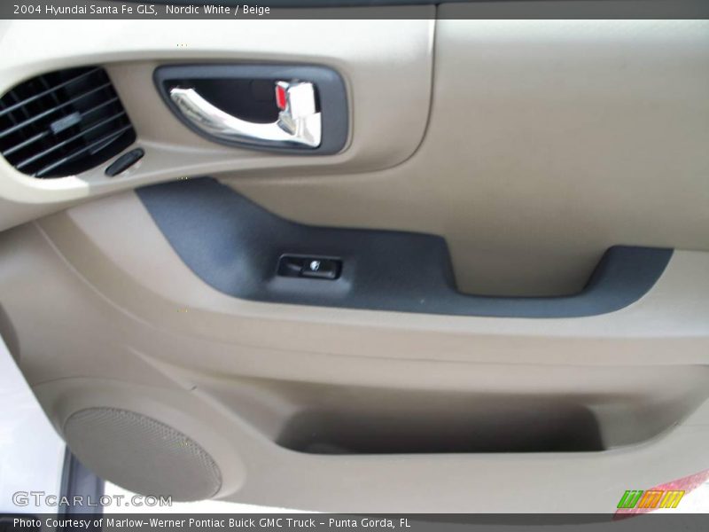 Nordic White / Beige 2004 Hyundai Santa Fe GLS