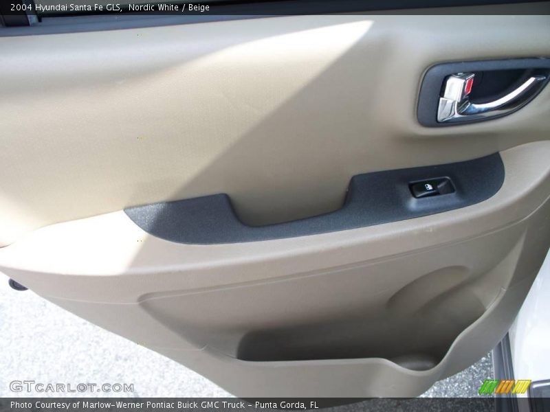 Nordic White / Beige 2004 Hyundai Santa Fe GLS
