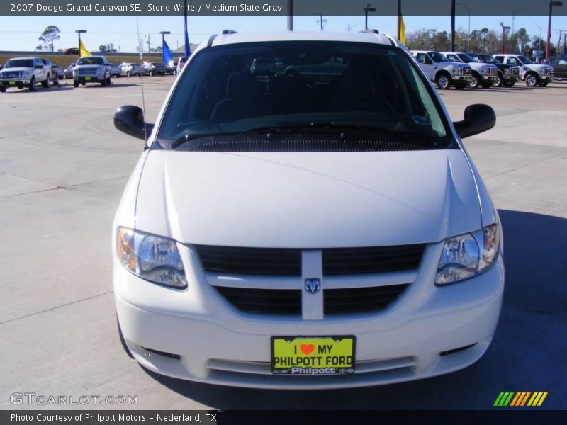 Stone White / Medium Slate Gray 2007 Dodge Grand Caravan SE
