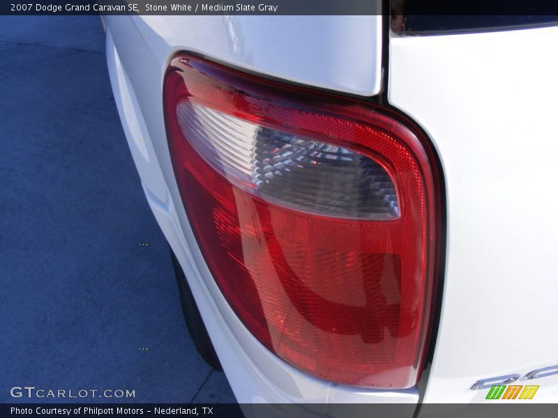 Stone White / Medium Slate Gray 2007 Dodge Grand Caravan SE