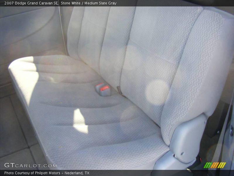 Stone White / Medium Slate Gray 2007 Dodge Grand Caravan SE